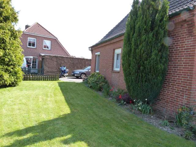 Bild: Oldersum - NAHE EMDEN = OLDERSUM , freist. EFH mit uneinsehbarer Terrasse, GRUNDERNEUERUNG 2003