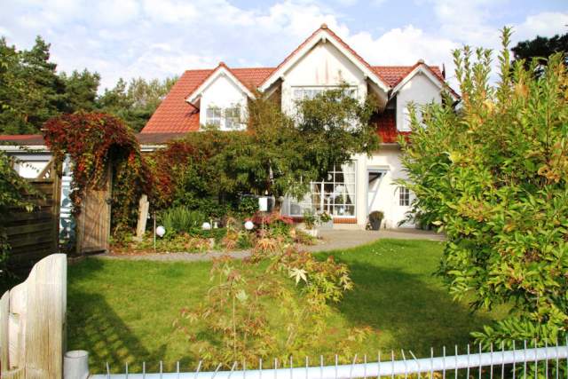 Bild: Bartelshagen II bei Barth - idyllisch, ruhig gelegenes 1 EFH mit/ohne Tischlerei im EG, 120 m² NFl. oder zzgl. 120m² WFl;