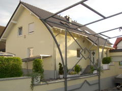 Bild: Dunningen - Kernsaniertes Zweifamilienhaus mit Garten