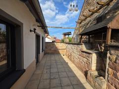 Bild: Fürfeld - Saniertes Zweifamilienhaus im Herzen von Fürfeld mit Terrasse und Dachterrasse