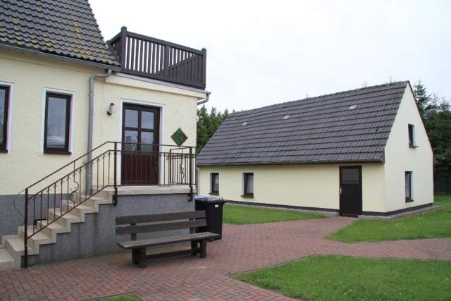 Bild: Ummanz - Westrügen: Freistehendes Einfamilienhaus mit großem Garten und Nebengebäude