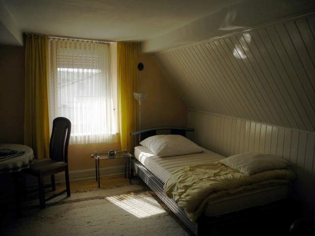 Bild: Albig - Älteres Einfamilienhaus in Albig