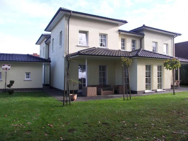 Bild: Barßel - Landhausvilla