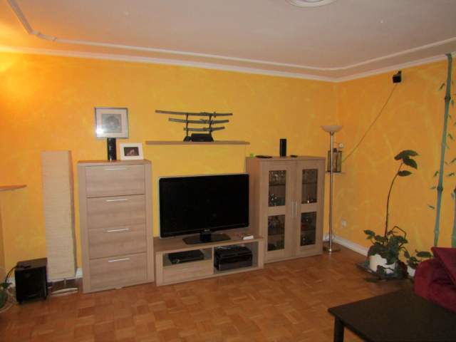 Bild: Pinneberg - Zentrumsnahe, superhelle, sanierte Eigentumswohnung (2013) mit Balkon - Südseite