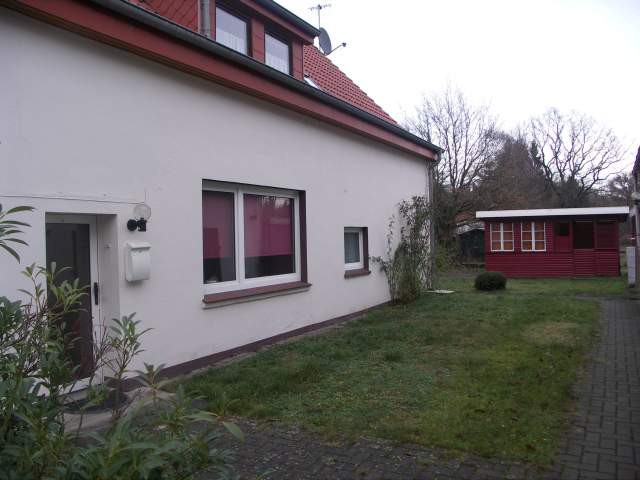 Bild: Friedeburg - Mehrfamilienhaus mit 3 Wohneinheiten in Friedeburg...