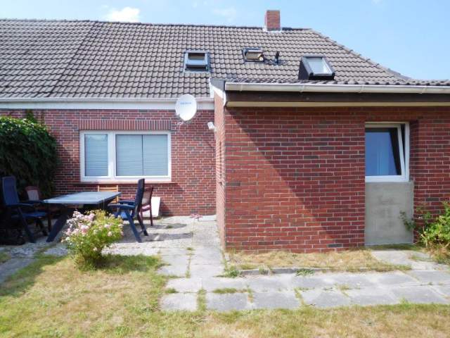 Bild: Norden - Schöne DHH in Nordseenähe, aufgeteilt in 2 Wohneinheiten
