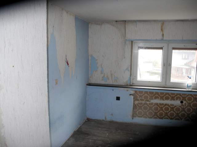 Bild: Thaleischweiler-Fröschen - Renovierungsbedürftiges Haus nähe Pirmasens