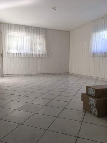 Bild: Schriesheim - Schöne und gut geschnittene 3,5 Zimmer ETW mit PkW-Stellplatz in ruhiger Lage in Schriesheim