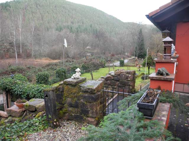 Bild: Elmstein - Freistehendes Einfamilienhaus