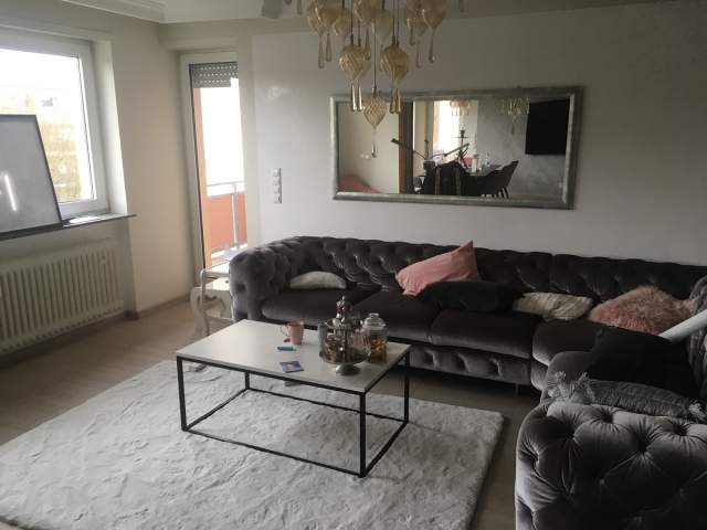 Bild: Wörth am Rhein - Schöne, helle und große 6 Zimmer ETW in zentraler Lage von Wörth