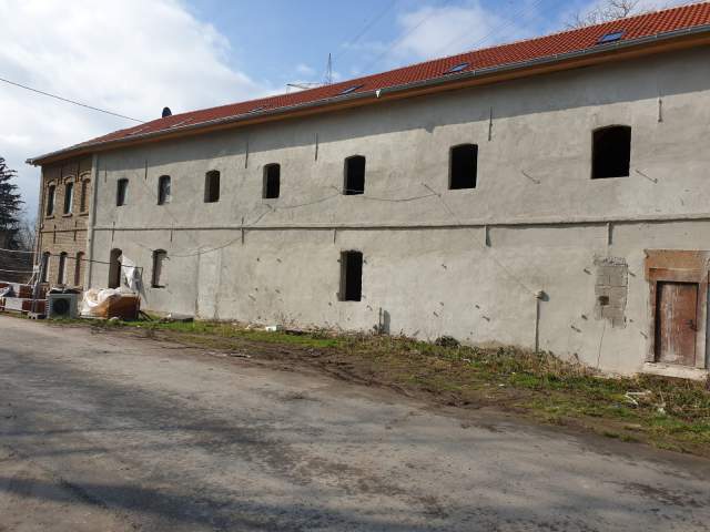 Bild: Bobenheim-Roxheim - BAUTRÄGER / INVESTOREN - 3 sanierungsbedürftige Reihenhäuser ausserhalb von Bobenheim-ROXHEIM