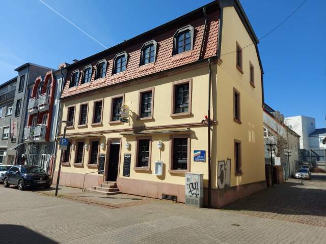 Bild: Kaiserslautern - Kapitalanlage in Kaiserslautern; verpachtetes Restaurant mit 4 Wohnungen