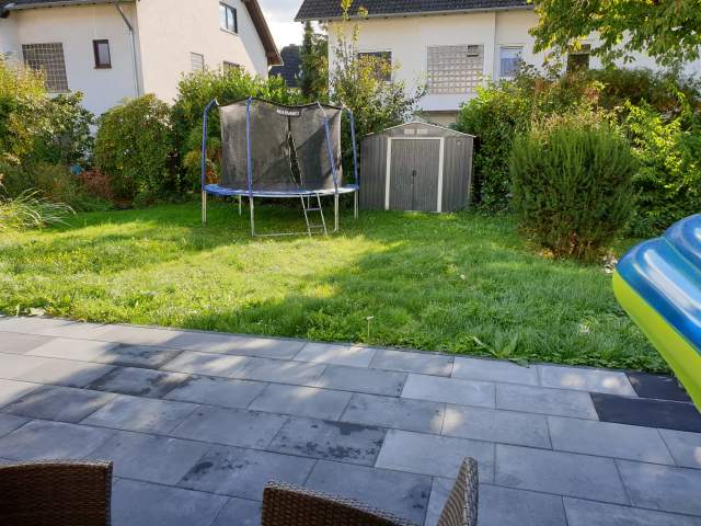 Bild: Seeheim-Jugenheim - Großzügige Doppelhaushälfte in angenehmer und ruhiger Lage in Seeheim-Jugenheim