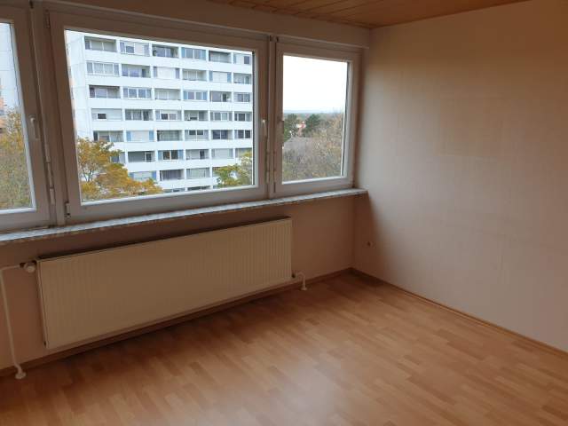 Bild: Bobenheim-Roxheim - Großzügige 4-Zimmer ETW mit Balkon und Garage in Bobenheim-ROXHEIM
