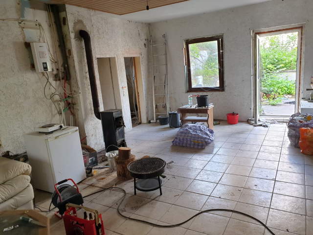 Bild: Wald-Michelbach - Handwerker gefragt - 2-Fam. Haus - teilweise entkernt/Rohbau - in Kreidach