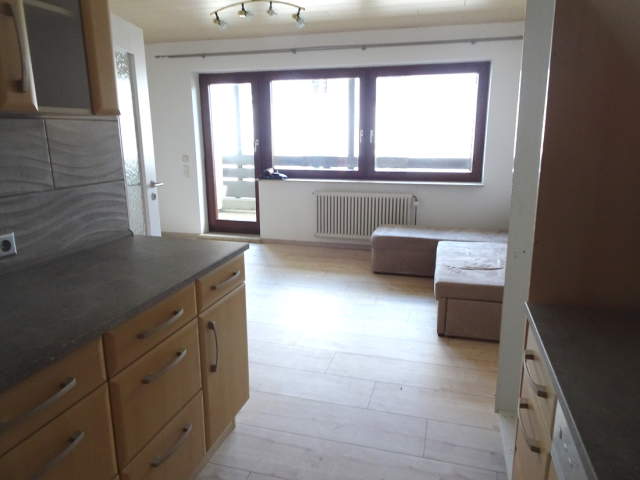 Bild: Bad Bergzabern - Toll geschnittene, modern renovierte 2- Zimmer ETW mit Balkon in zentraler Lage von Bad Bergzabern