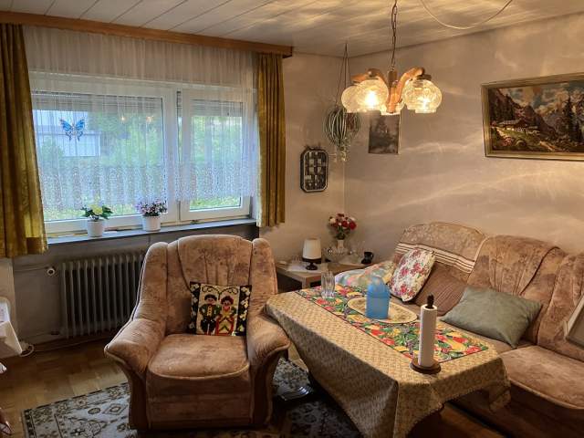 Bild: Oberotterbach - Gemütliches und schön gelegenes EFH in ruhiger Ortsrandlage von Oberotterbach