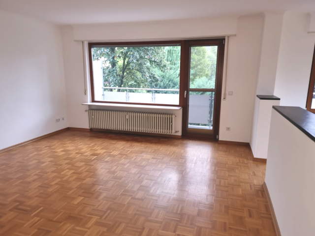 Bild: Ilvesheim - 4 Zimmerwohnung mit Garten und Garage in Ilvesheim