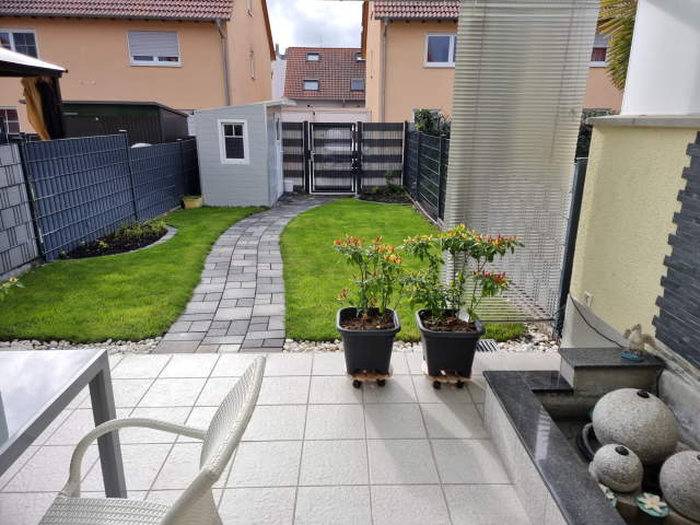 Bild: Frankenthal - Nahezu neuwertiges Reihenmittelhaus in absolut ruhiger Lage (Spielstraße)