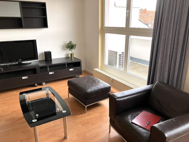 Bild: Schwetzingen - Sehr schön geschnittene 2 Zimmer ETW mit Dachterrasse in Schwetzingen