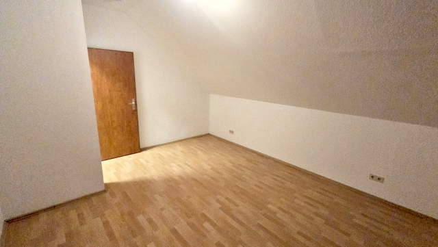 Bild: Frankenthal - Sehr gepflegte Eigentumswohnung mit TG-Stellplatz und Balkon in ruhiger Anlage in Frankenthal