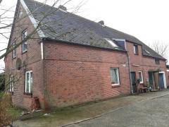 Bild: Haselau - KAPITALANLAGE: Vermietetes 3-Familienhaus mit Garage und Garten