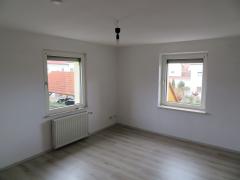 Bild: Kirrweiler (Pfalz) - Schön geschnittene 3-Zimmer Eigentumswohnung ruhig gelegen in Kirrweiler mit Ausbaupotenzial