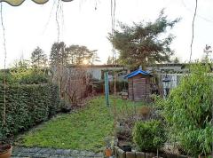 Bild: Henstedt-Ulzburg - Großzügiges Mittelreihenhaus mit Vollkeller, Garten und Garage
