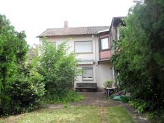 Bild: Schifferstadt - Renovierungsbedürftiges Haus in Schifferstadt