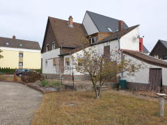 Bild: Mannheim - Für den geschickten Handwerker - DHH mit Potenzial in ruhigem Wohngebiet in MA-Rheinau
