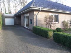 Bild: Weener - großzügiger Bungalow in Weener OT Stapelmoor