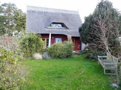Bild: Sundhagen - Reetgedecktes Ferienhaus am Strelasund