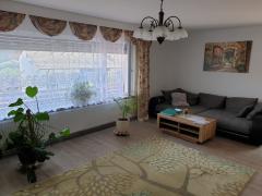 Bild: Neuhemsbach - Saniertes EFH, ELW möglich, mit großem Garten und Garage in ruhiger Lage in Neuhemsbach