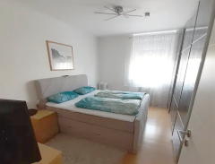 Bild: Frankenthal - Top-gepflegte 4-Zimmer ETW mit Balkon und TG-Stellplatz in Frankenthal