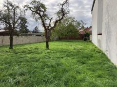 Bild: Oberhausen-Rheinhausen - Viel Platz, großes Grundstück, viele Gestaltungsmöglichkeiten! MFH in Oberhausen