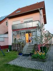 Bild: Lampertheim - Hochwertiges Zweifamilienhaus in bester Lage